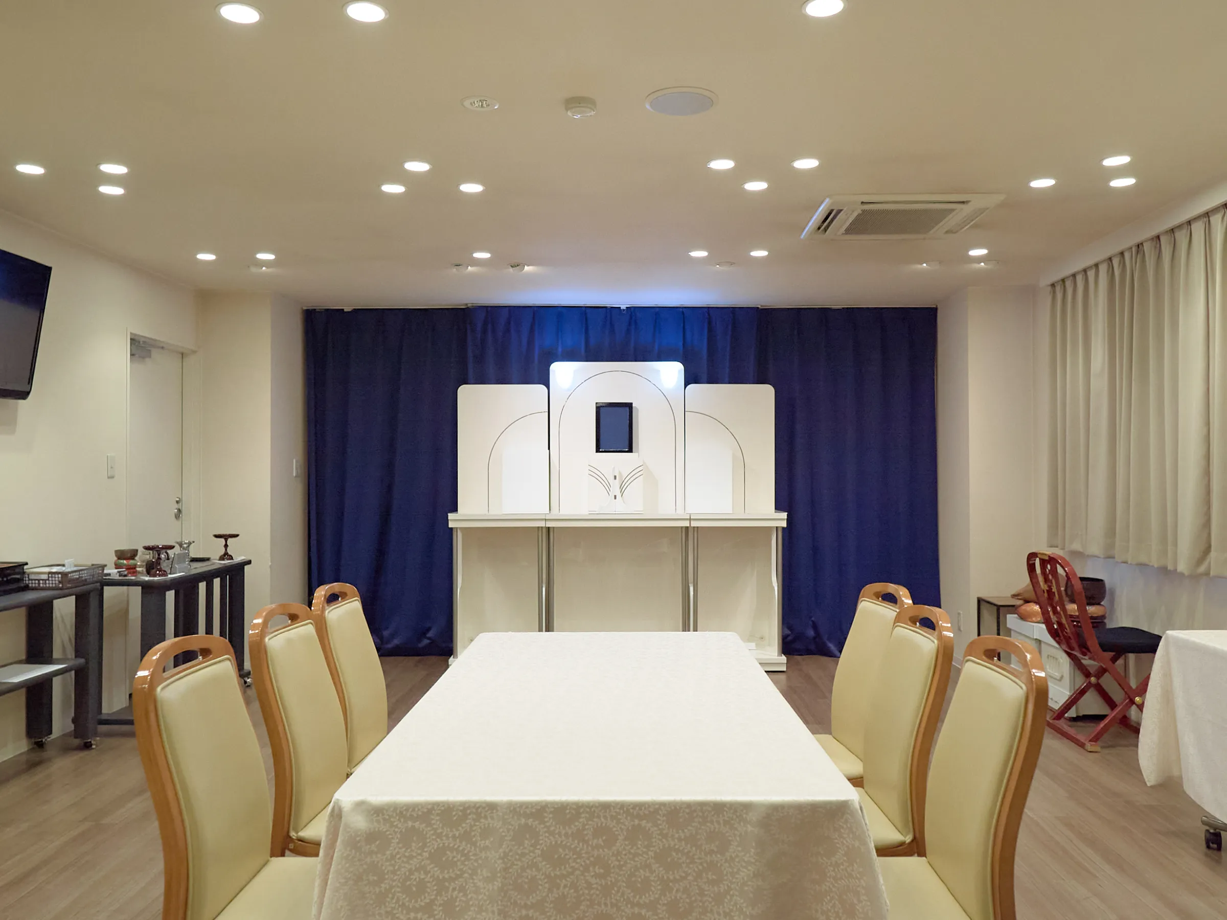 中央安楽院の式場