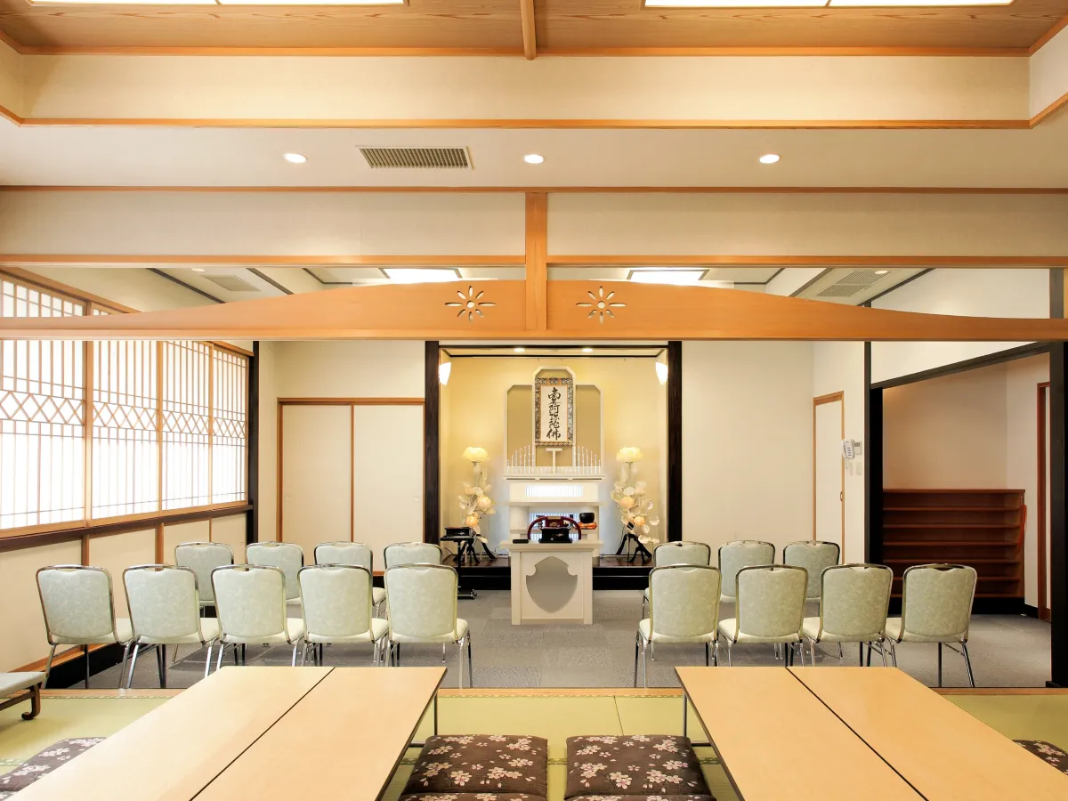 須高安楽院の家族葬小式場（通夜室）